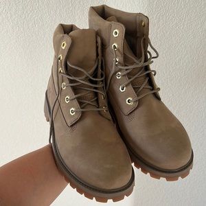 Timberland 6" Premium Waterproof Boot Tan Leaf Size 7 Womens
